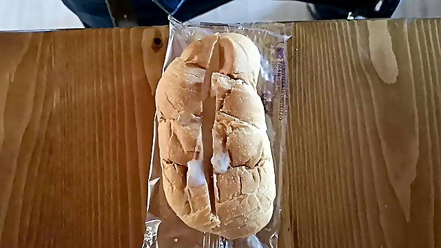 Cicci77 prepares the sperm breakfast in the canteen of the construction site, waiting for the other workers !!