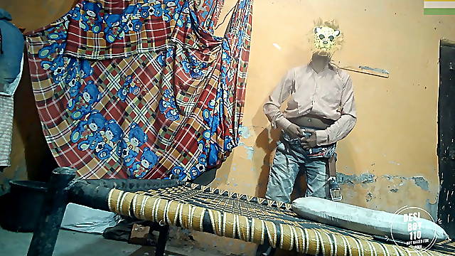 Indian boy naked Under Mask Full HD