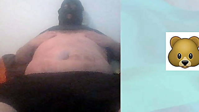 Chubby chaser likes to skype