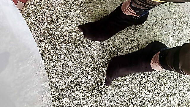 Footplay Socksplay after Sport Soles Feet Worn