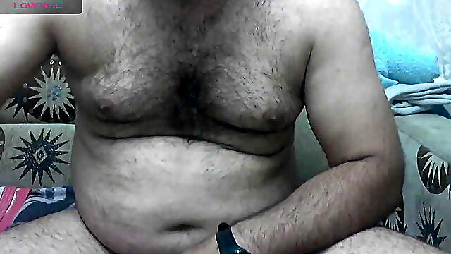 Masculine Turkish Man Cums on Live Broadcast