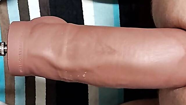 Str8 Aussie farting heaps from Hankeys XL Dildo on Fucking Machine