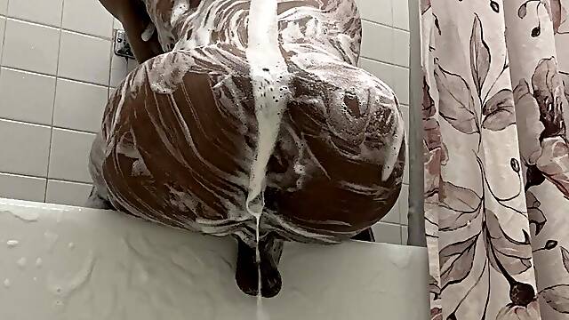 PrinceSleaze taking a ShowerBath with Soapy Suds
