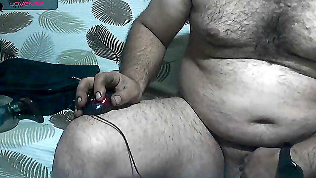 Muscle Turkish Daddy Cums