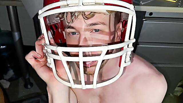 Fraternity Buddies Jay, Jordan, &amp; Zacc Are About To Make Jesse Pay For Losing The Game -...