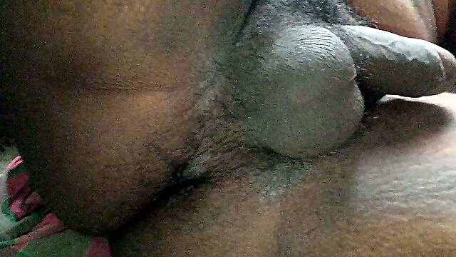 Mera chut ka baal aur land ka sex