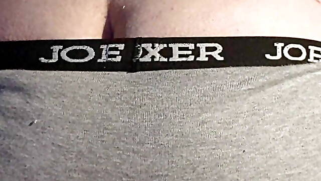 Grinding on a 7" dildo