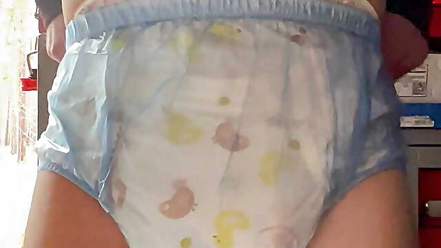 Diaper +Booster at Work 4