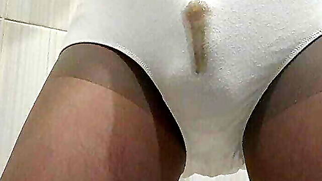 Love for big dirty underpants