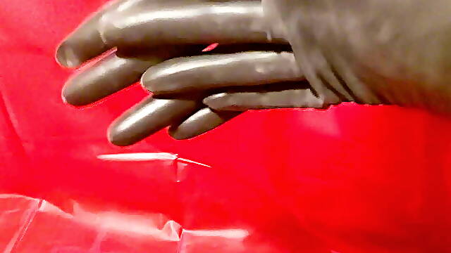 Latex gloves