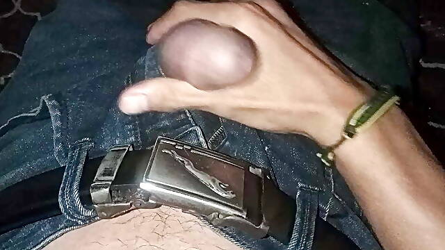 Im an 18+ young man masturbating in jeans in my friends warehouse room, my is small but very hard...