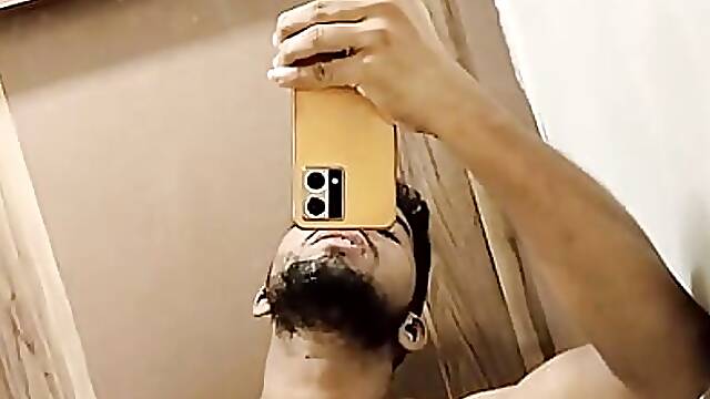 Indian Desi Muscular Guy Flashing Big Black Cock Lund, Solo Cum..