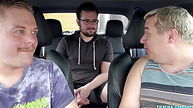 Car ride turns into a foot licking and worshipping threesome