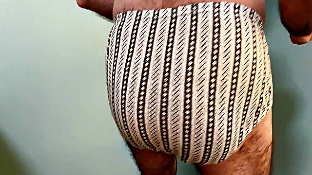Hairy Earl Smile reminds us of his collection of several briefs (PART I)