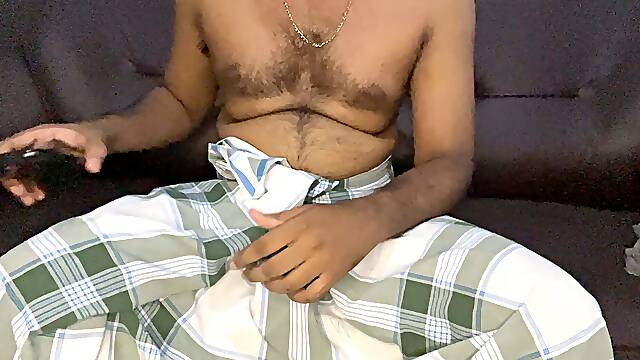 Bear Daddy caught cumshot while watching Porn