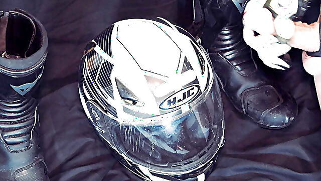 Biker masturbate and cum on his helmet