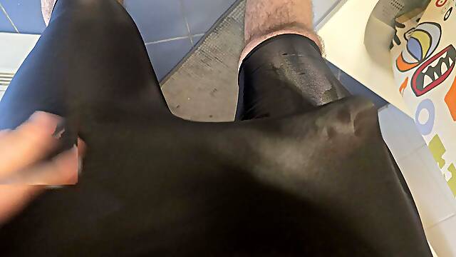 Horny in lycra shandy