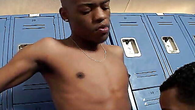 Black Twink Gets Asshole Screwed by a Bald Colleague After Sucking Him Deep