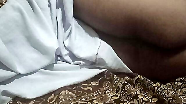 Sex anal hot sex with Aunty guy