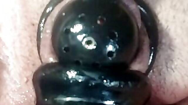 Jarmus in Chastity with buttplug then on to a dildo for some early morning play