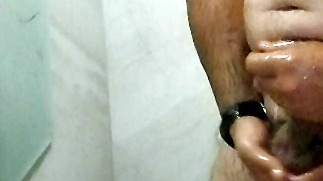 Masculine Bear Takes a Shower and Cums in the Turkish Office