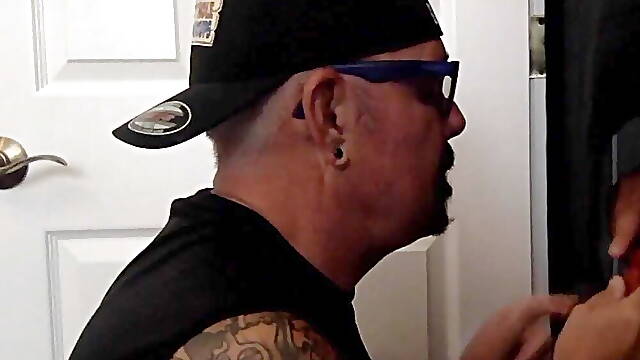 Real cocksucker DILF loves giving long gloryhole BJ