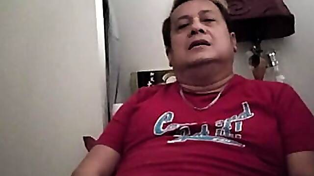 Chubby cumshot