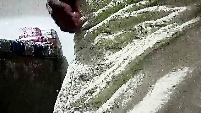 Desi sex video boy with two girls