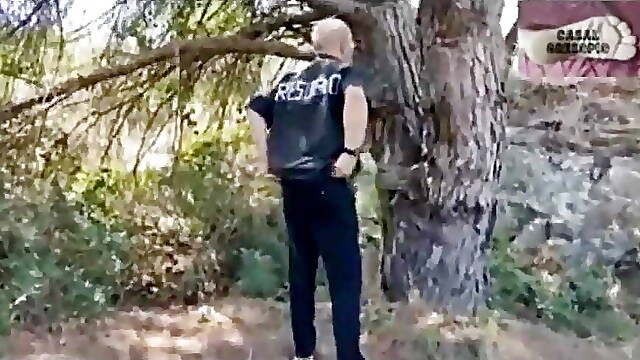 Gresopio Caring Himself in the Tunel Mountain