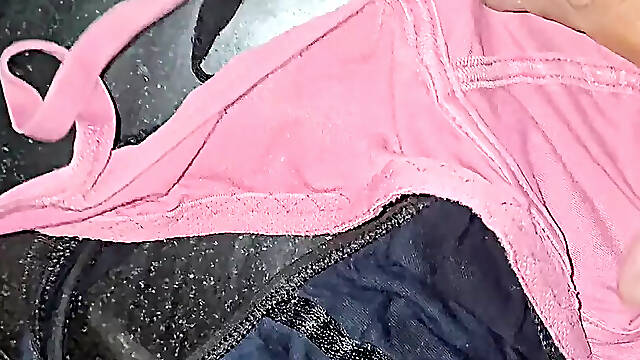 Sexy boy jerks over Indian auntys bra and cums💦 on it