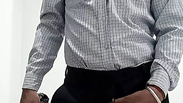 Desi indian man enjoy masterbation with friends european american oldman aisain