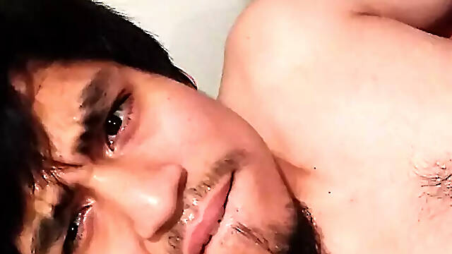 SUCK IT BECAUSE MY GECOS ARE COMING OUT DELICIOUS