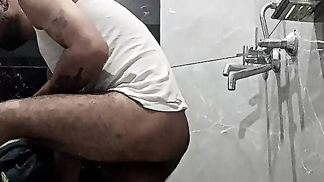 Indian desi gay show penis and enjoy masterbation with friends