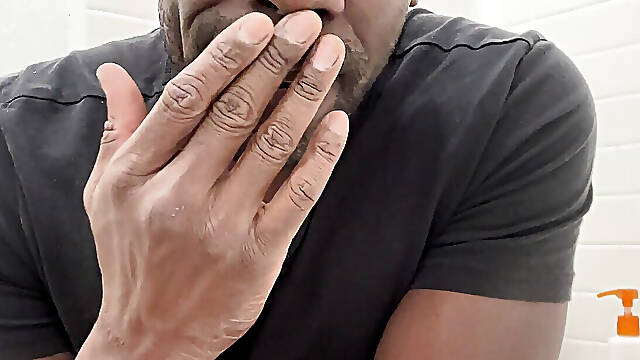 I M Gonna Jerk on My Yellow Panty 1