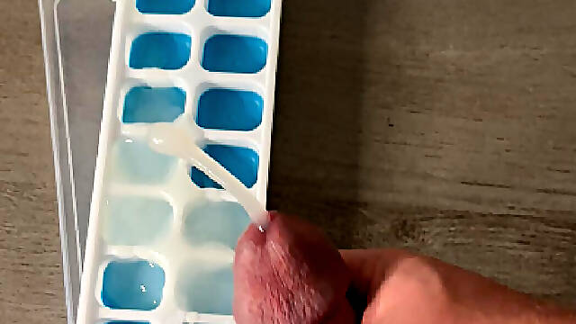Big Cock Bodybuilder Makes Ice Cubes With Ropes of His Cum