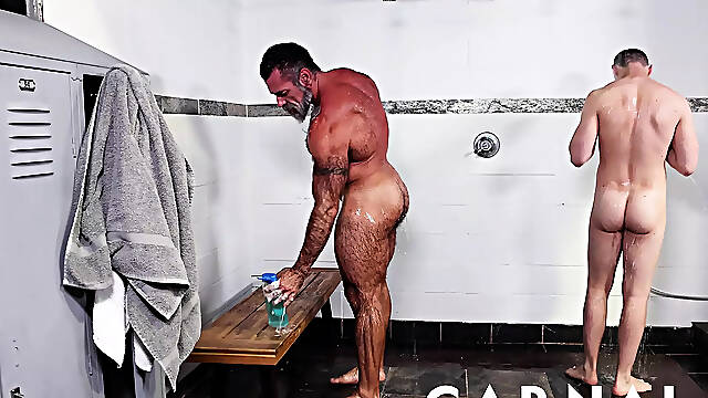 TwinkTop - Silver fox DILF Lawson James rides hung jock twink cowboy