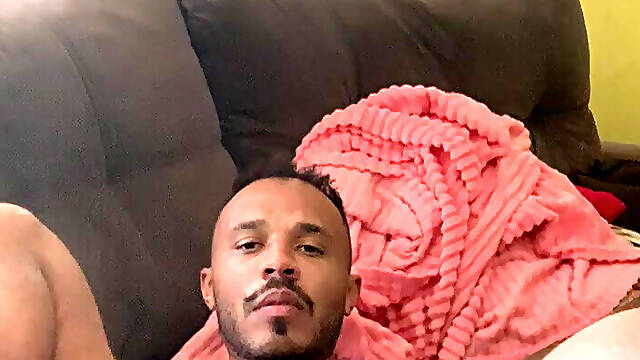 Look at my hot hole fella