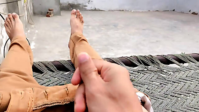 Mastuerbation On roof pakistani porn full hindi audio