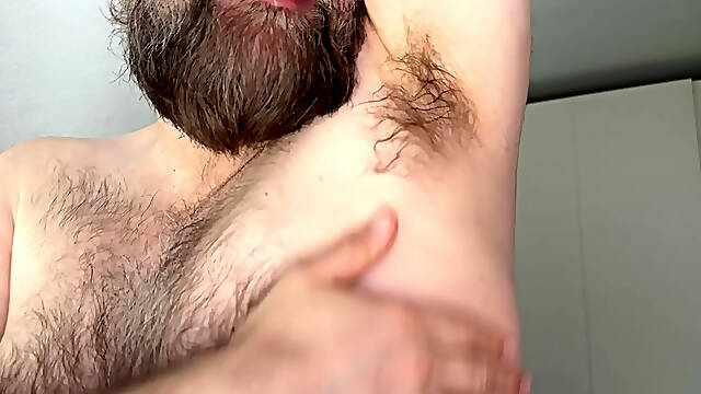Hairy Armpit Spitting, Sniffing and Worshipping