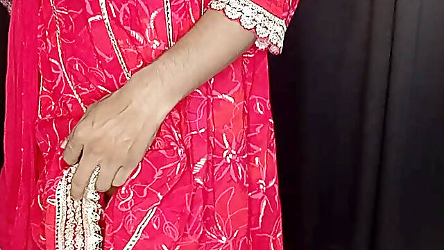 Indian sexy hot golden lagging and sexy bra panty