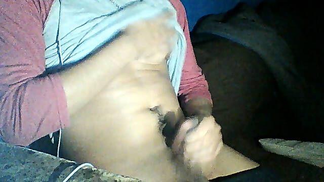 Recording How I Masturbating on Webcam