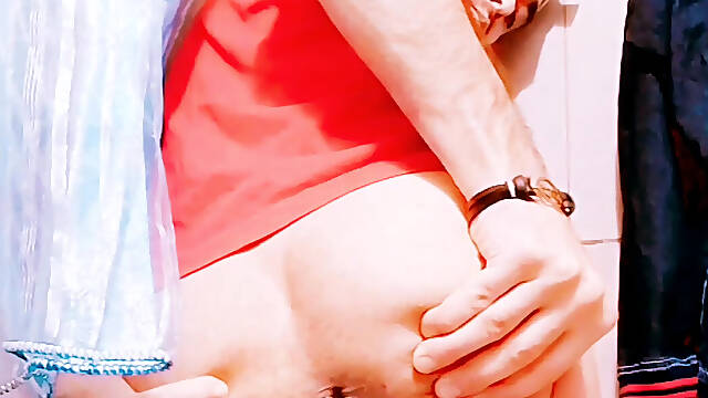 I Rub My Dick In My Hole