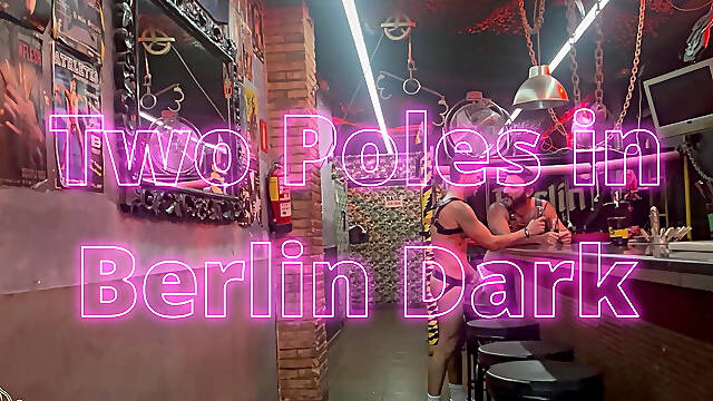 Gay Orgy in a Cruising Bar with Kike Gil, Cain De La Torre, Chris Derimm, Alex Blue