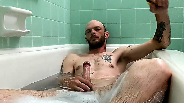 Giving My Big Dick a Bubble Bath and I Cum