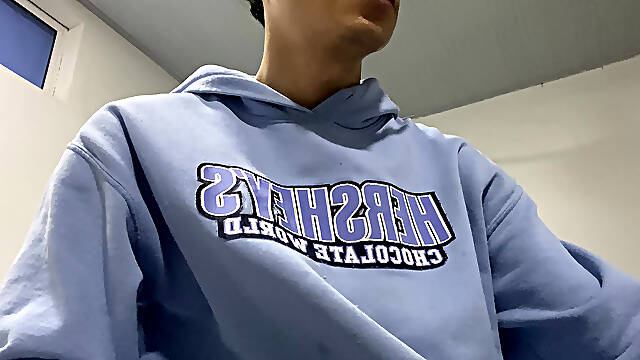 MIDTERM WEEK MAKES ME HARD AND MILKY