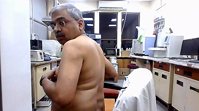 I am again back here with a new video for you friends. See and like this solo actions.