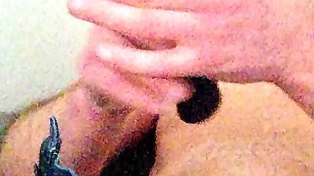 Vibrating my thick pad until I have a very necessary hard and long orgasm after 17 days.