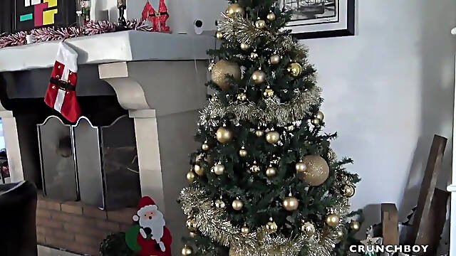 Latino straight fucked by his friend outdoor