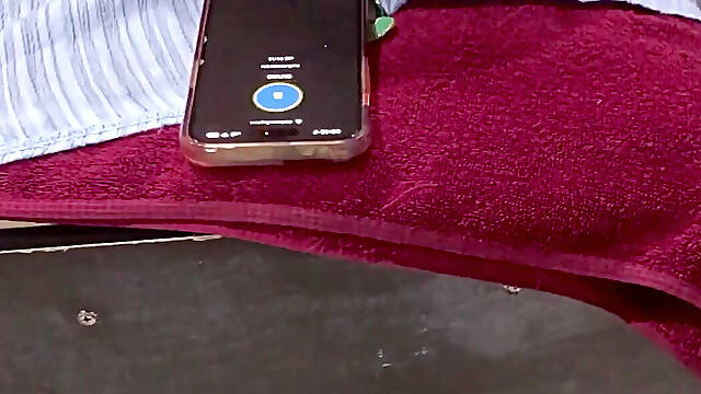 Two thieves, gang-made sandwiches.