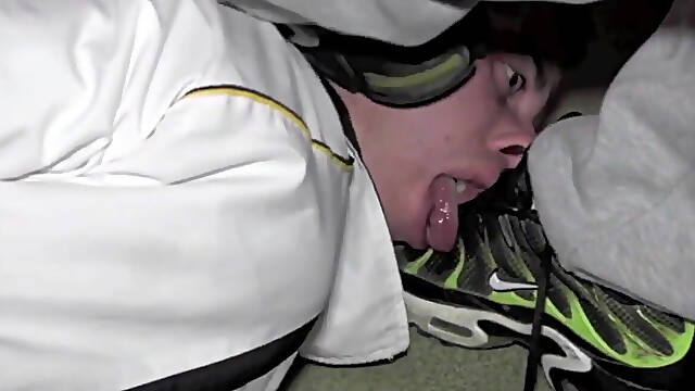 Sneaker submission French slut